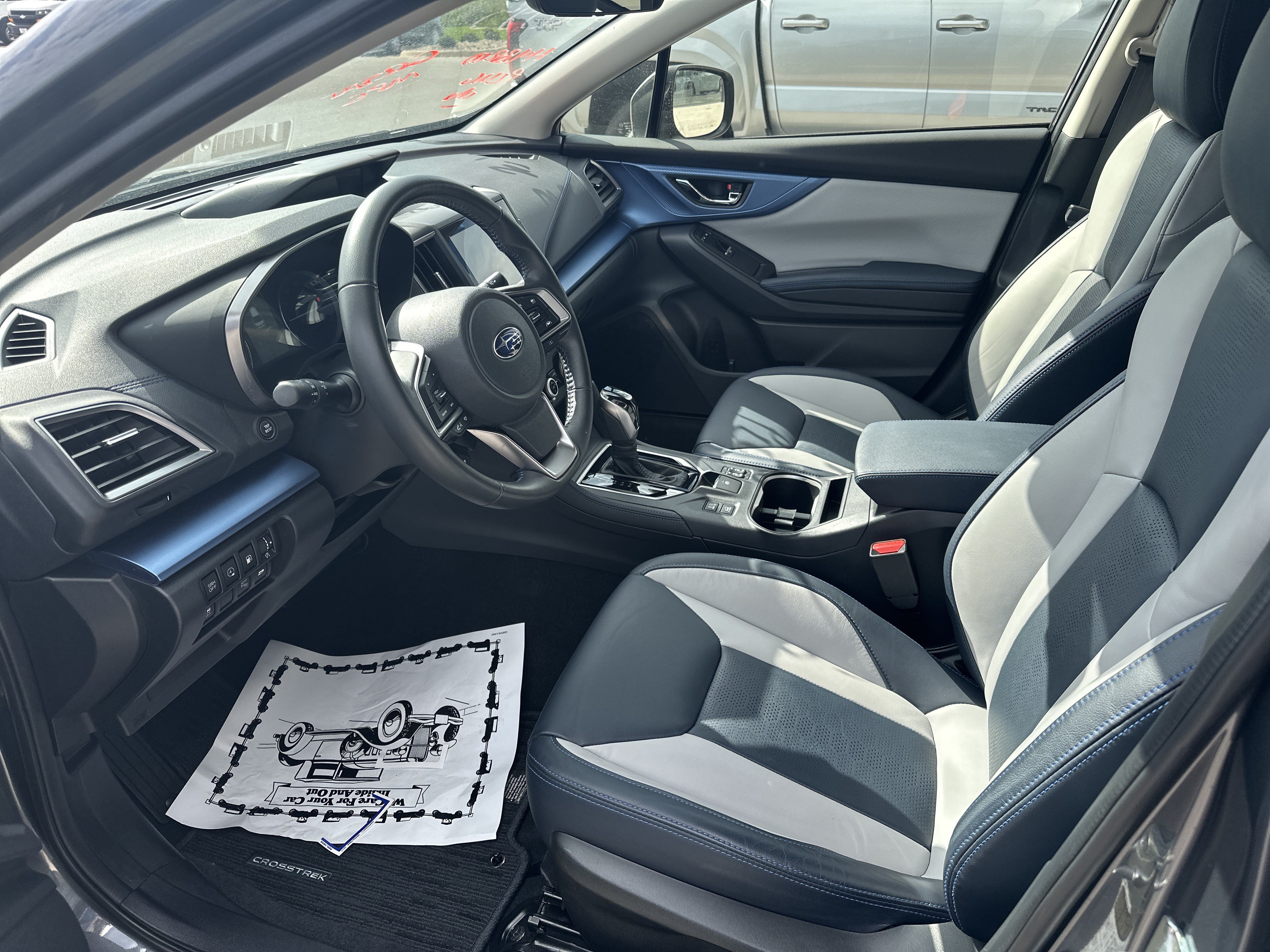 Used 2023 Subaru Crosstrek Hybrid AWD/4WD image 10
