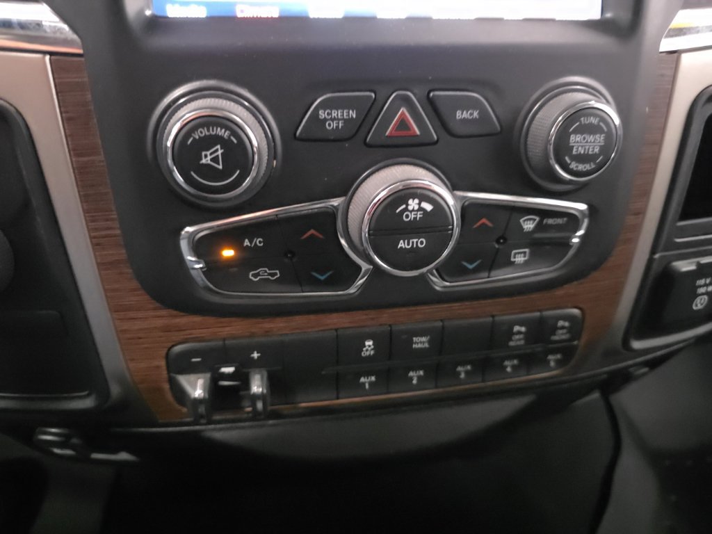 Used 2018 RAM 2500 Laramie w/ Snow Chief Group AWD/4WD image 20