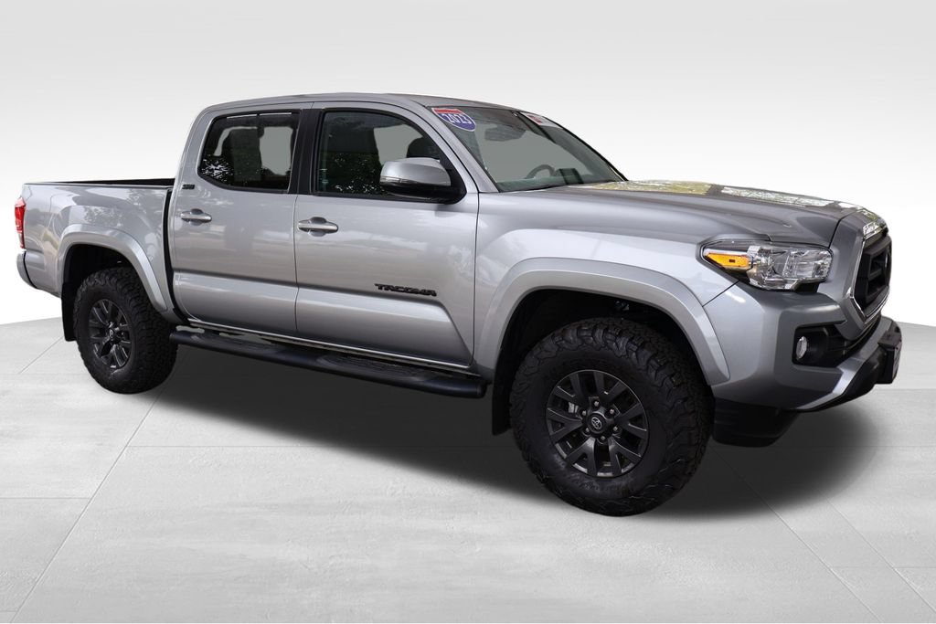 Certified 2023 Toyota Tacoma SR5 w/ Technology Package AWD/4WD image 18