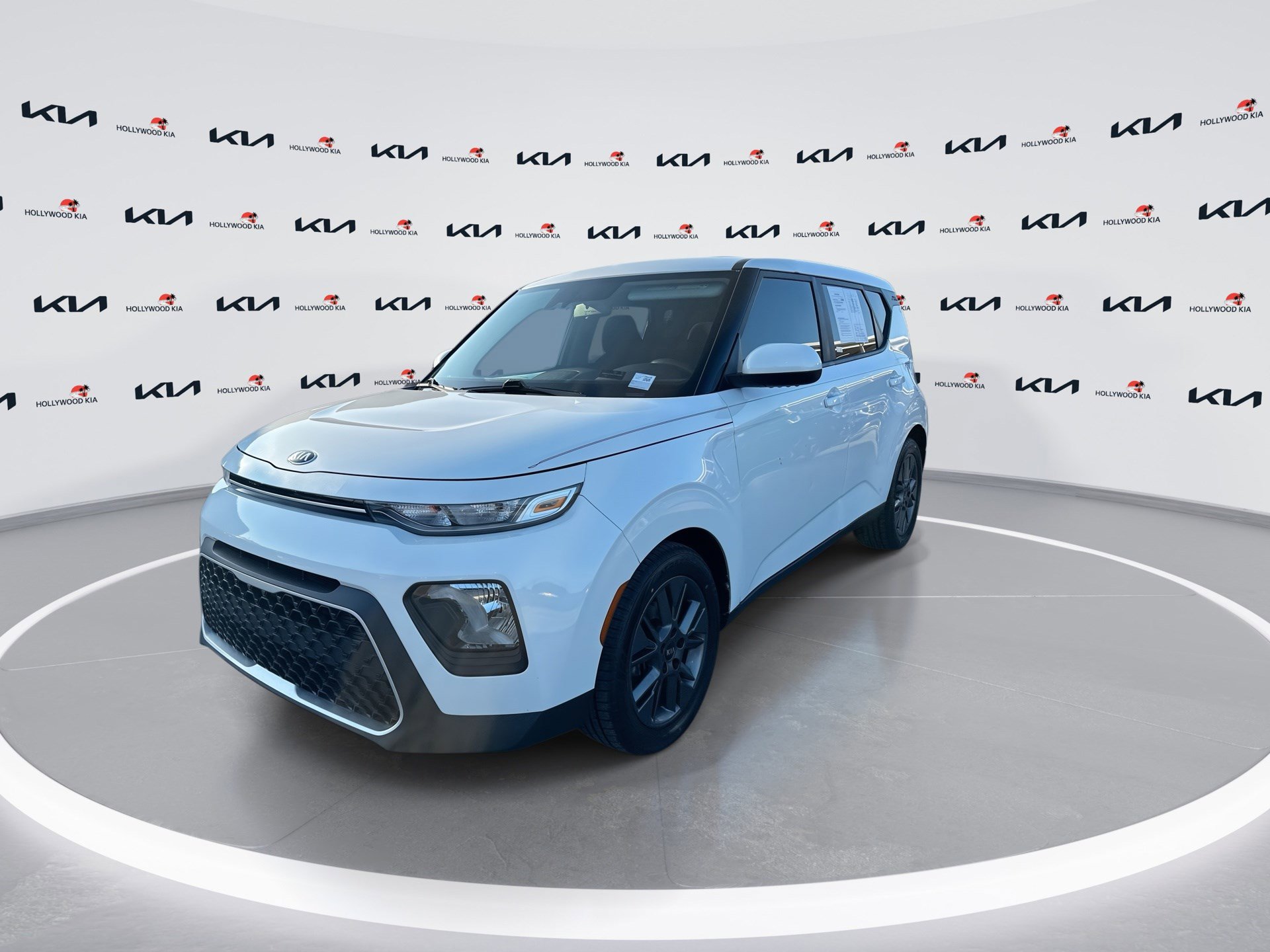 Used 2021 Kia Soul S FWD image 4