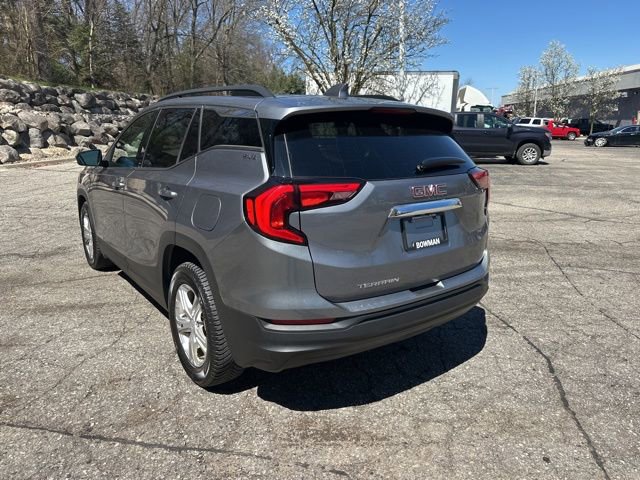 Used 2019 GMC Terrain SLE w/ Driver Convenience Package FWD image 3