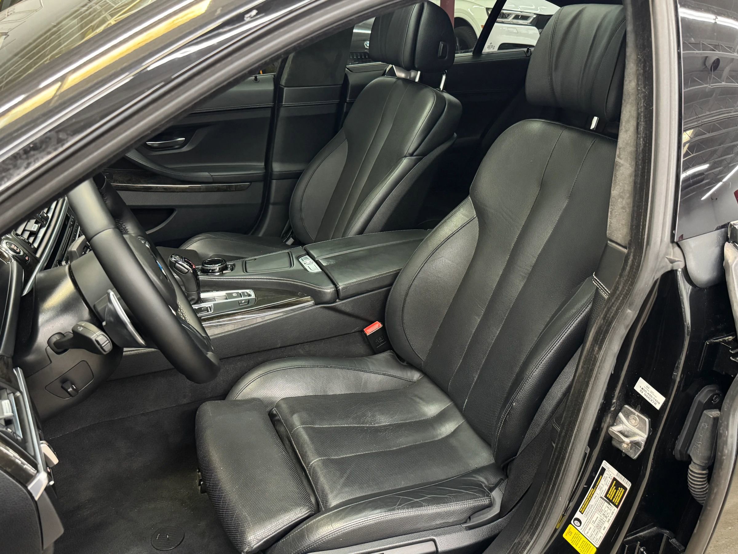 Used 2016 BMW 640i Gran Coupe image 11