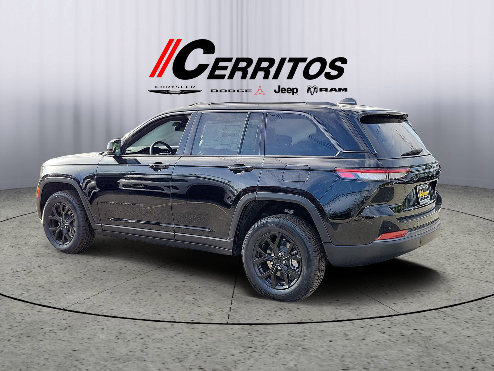 New 2026 Jeep Grand Cherokee Altitude AWD/4WD image 2