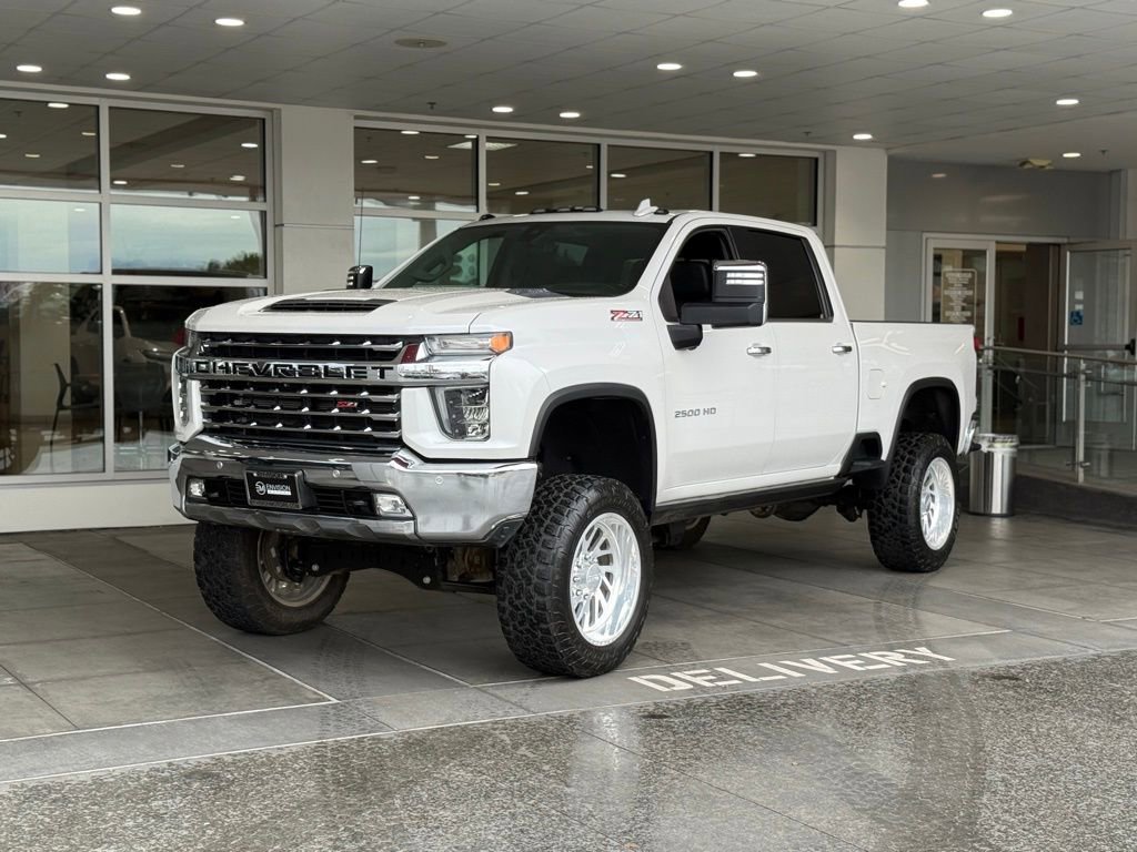 Used 2022 Chevrolet Silverado 2500 LTZ w/ LTZ Premium Package image 2