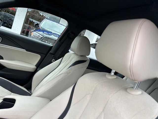 Used 2023 Acura Integra A-Spec image 11