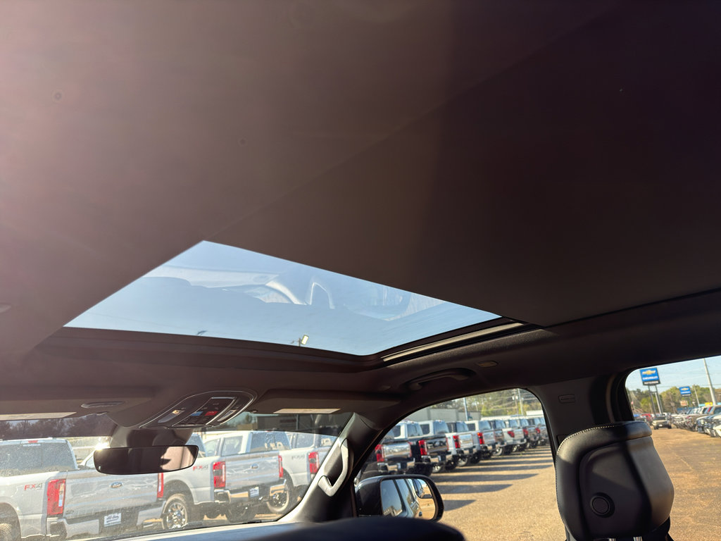 Used 2023 Jeep Wagoneer Series II image 29