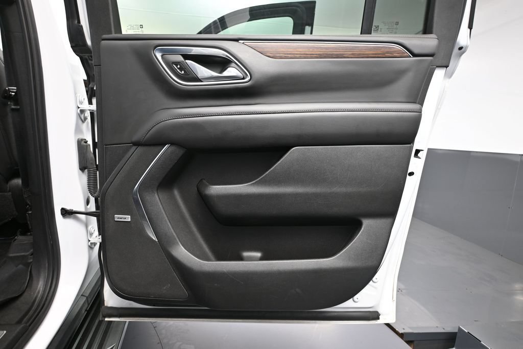 Used 2021 Chevrolet Suburban High Country AWD/4WD image 52