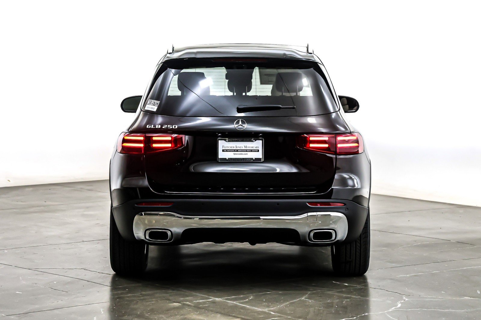 New 2026 Mercedes-Benz GLB 250 image 3