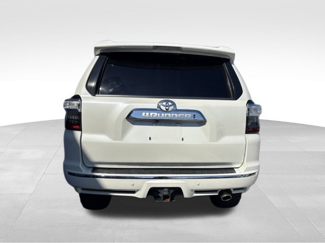 Used 2022 Toyota 4Runner Limited RWD image 8