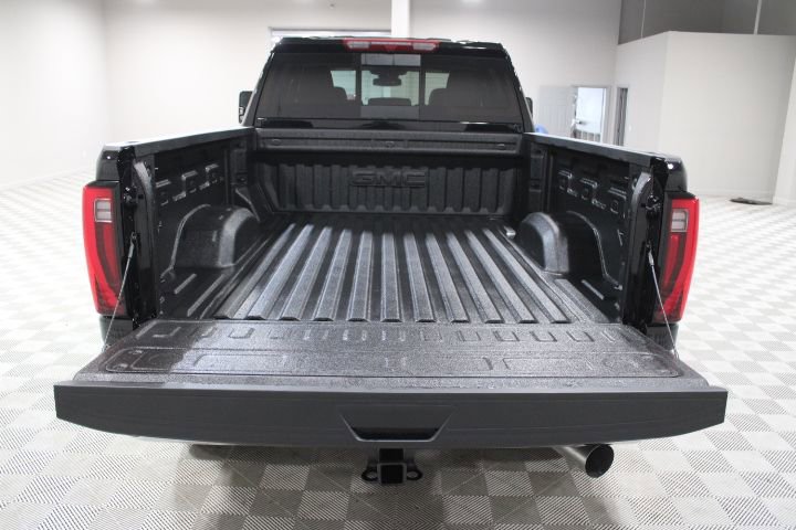 New 2026 GMC Sierra 2500 SLT w/ SLT Premium Package AWD/4WD image 14