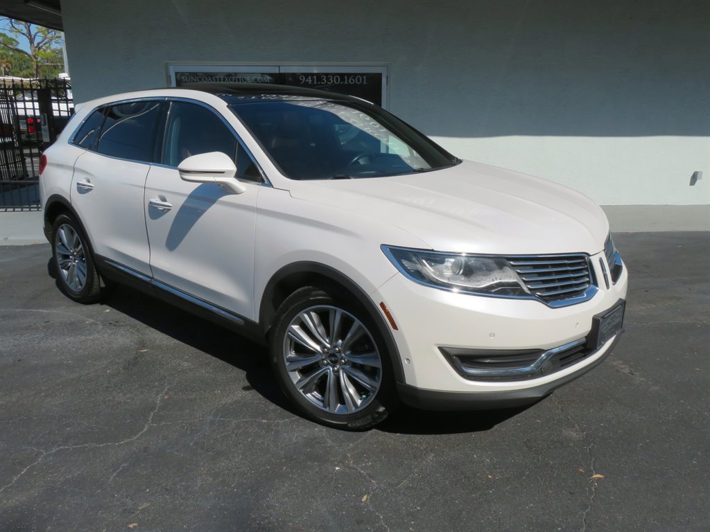 Used 2017 Lincoln MKX Reserve w/ Driver Assistance Package image 6