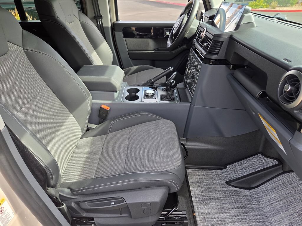 Used 2024 INEOS Grenadier Station Wagon AWD/4WD image 16