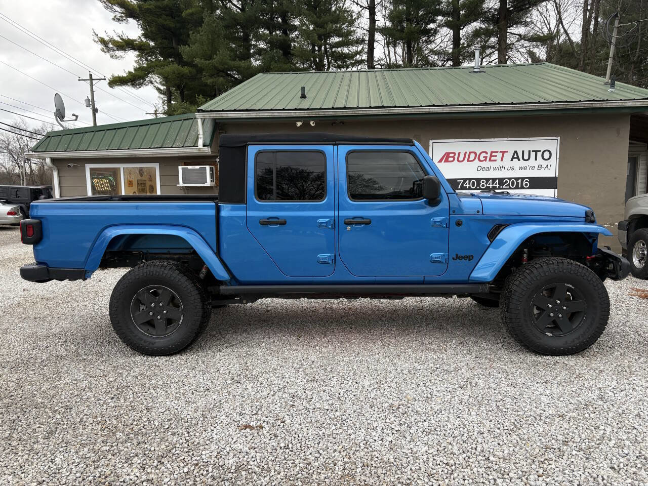 Used 2022 Jeep Gladiator Sport image 5