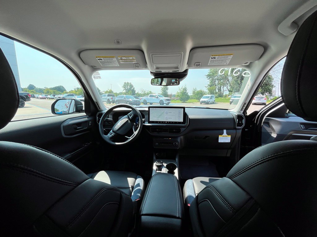New 2026 Ford Bronco Sport Outer Banks w/ Sasquatch Outer Banks Package AWD/4WD image 13