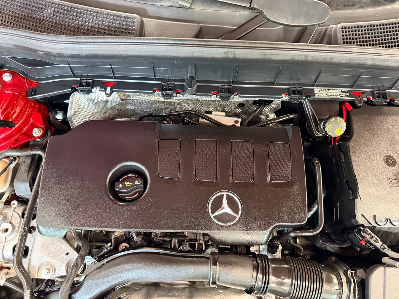 Used 2020 Mercedes-Benz GLB 250 image 42
