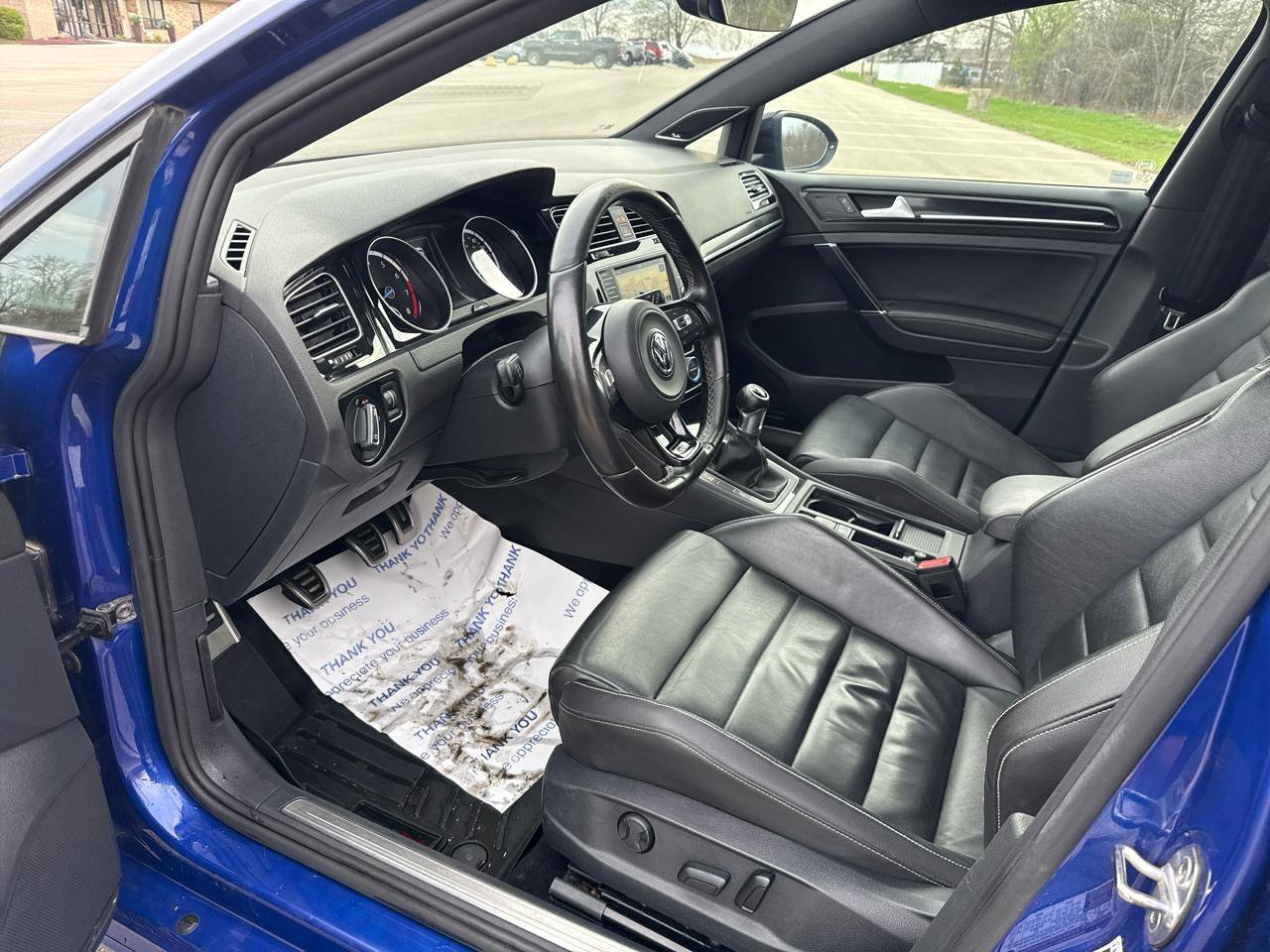 Used 2017 Volkswagen Golf 4-Door AWD/4WD image 10