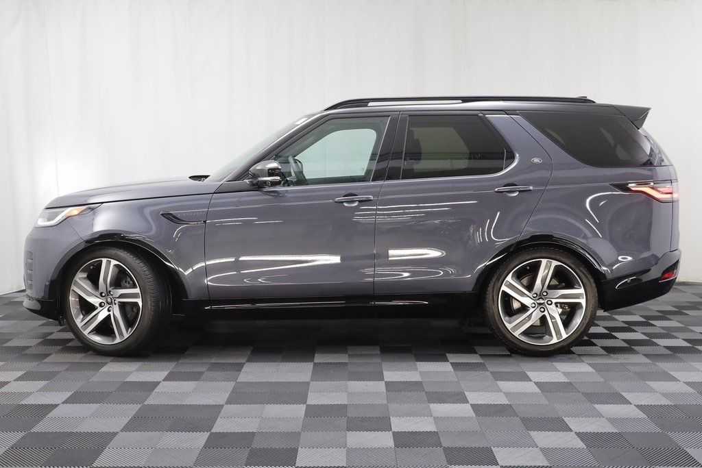 Used 2024 Land Rover Discovery Dynamic SE image 4