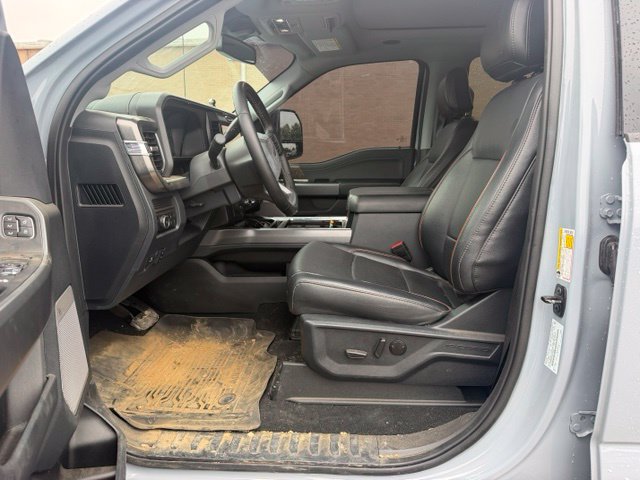 Certified 2025 Ford F450 Lariat w/ Lariat Ultimate Package AWD/4WD image 7