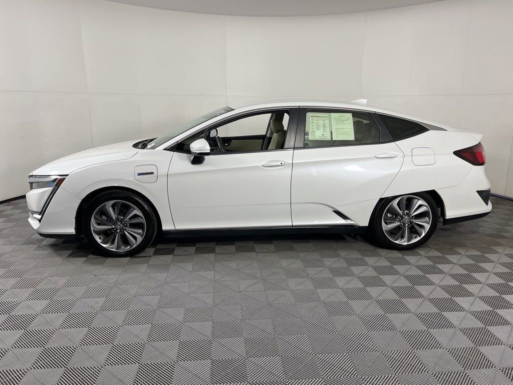 Certified 2018 Honda Clarity Plug-In Hybrid image 2