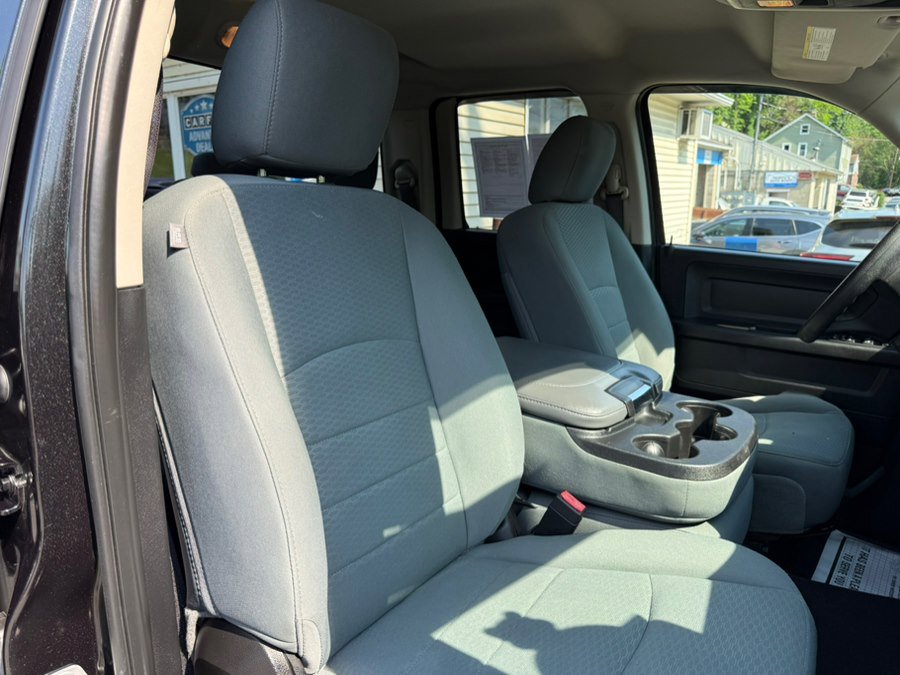 Used 2016 RAM 1500 Express w/ Black Ram 1500 Express Group AWD/4WD image 28