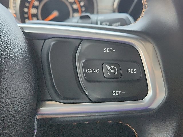 Used 2021 Jeep Wrangler Unlimited Sahara AWD/4WD image 17
