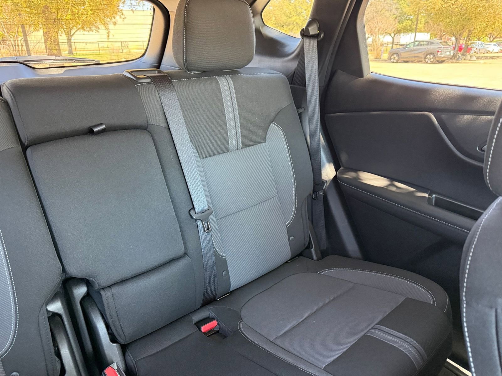 Used 2025 Chevrolet Blazer LT image 37