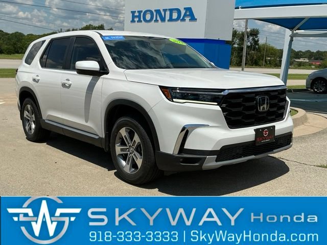 Certified 2024 Honda Pilot EX-L image 1
