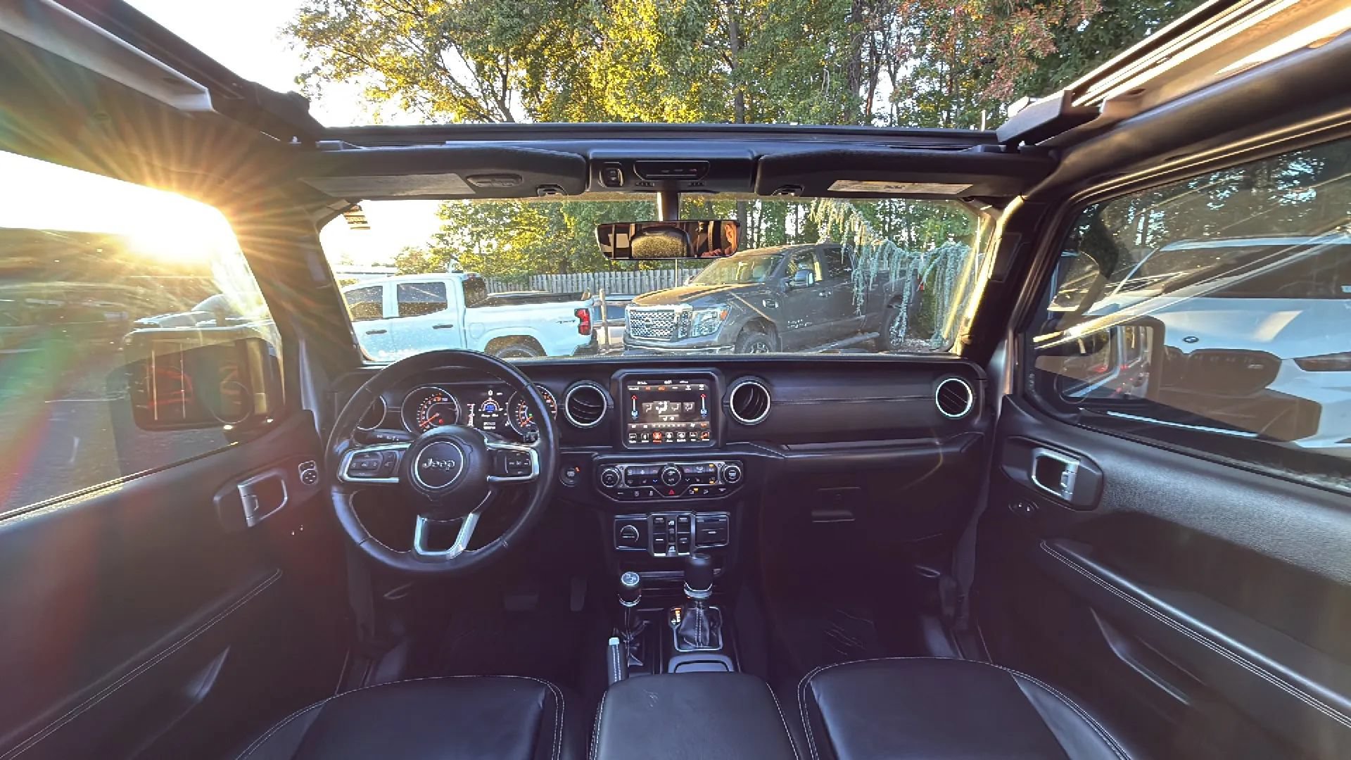 Used 2019 Jeep Wrangler Unlimited Sahara w/ Quick Order Package 24M Moab AWD/4WD image 58