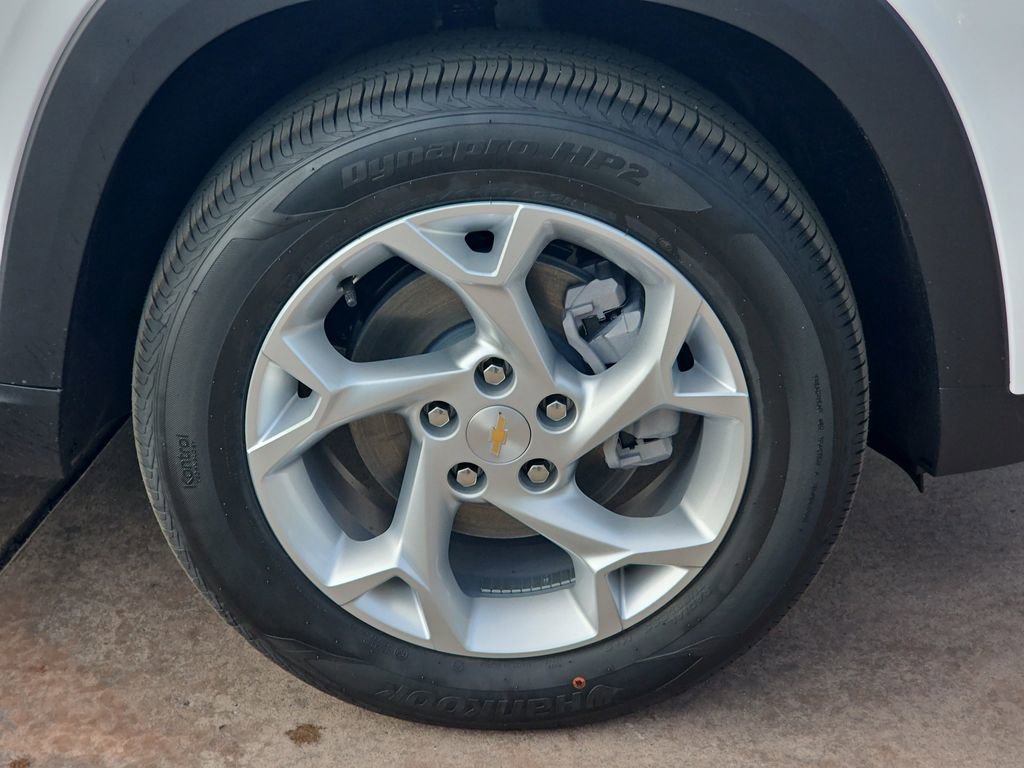 New 2026 Chevrolet Trax LS w/ LS Convenience Package image 38