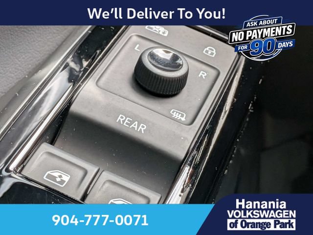 Used 2025 Volkswagen ID.4 Pro S RWD image 28