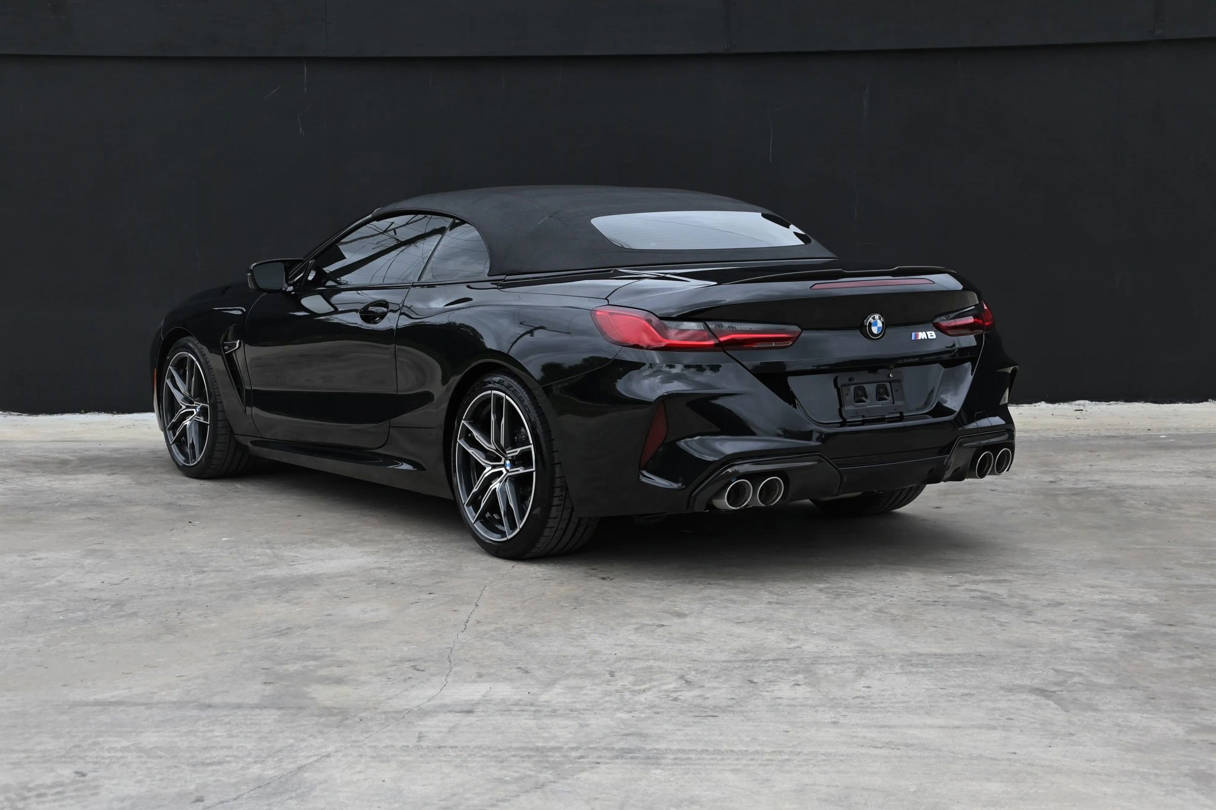 Used 2020 BMW M8 Convertible 2D w/ M Carbon Exterior Package image 8