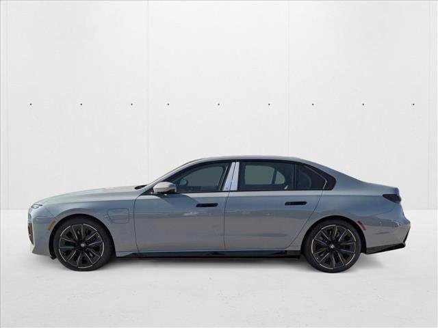 New 2025 BMW 750e xDrive w/ Premium Package AWD/4WD image 5