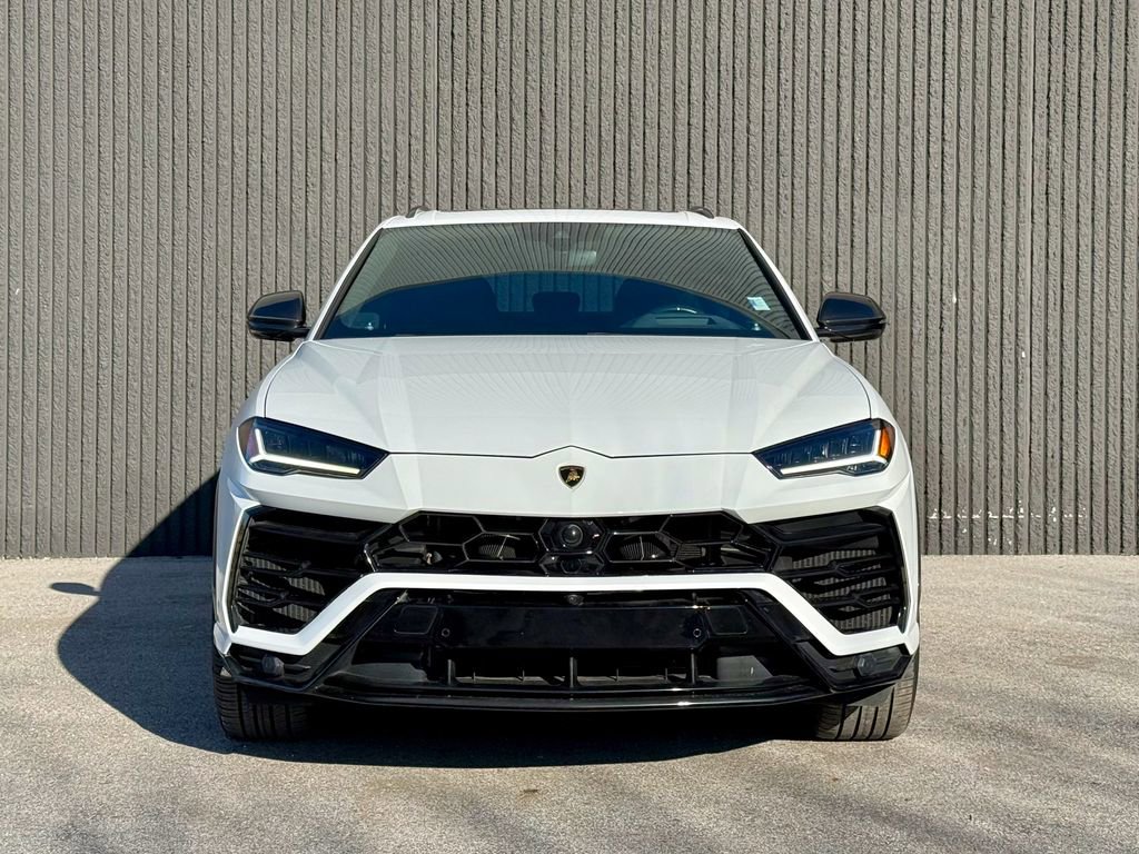 Used 2021 Lamborghini Urus image 10