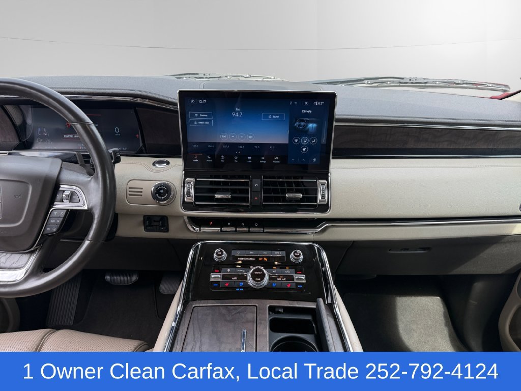 Used 2023 Lincoln Navigator L Reserve AWD/4WD image 11