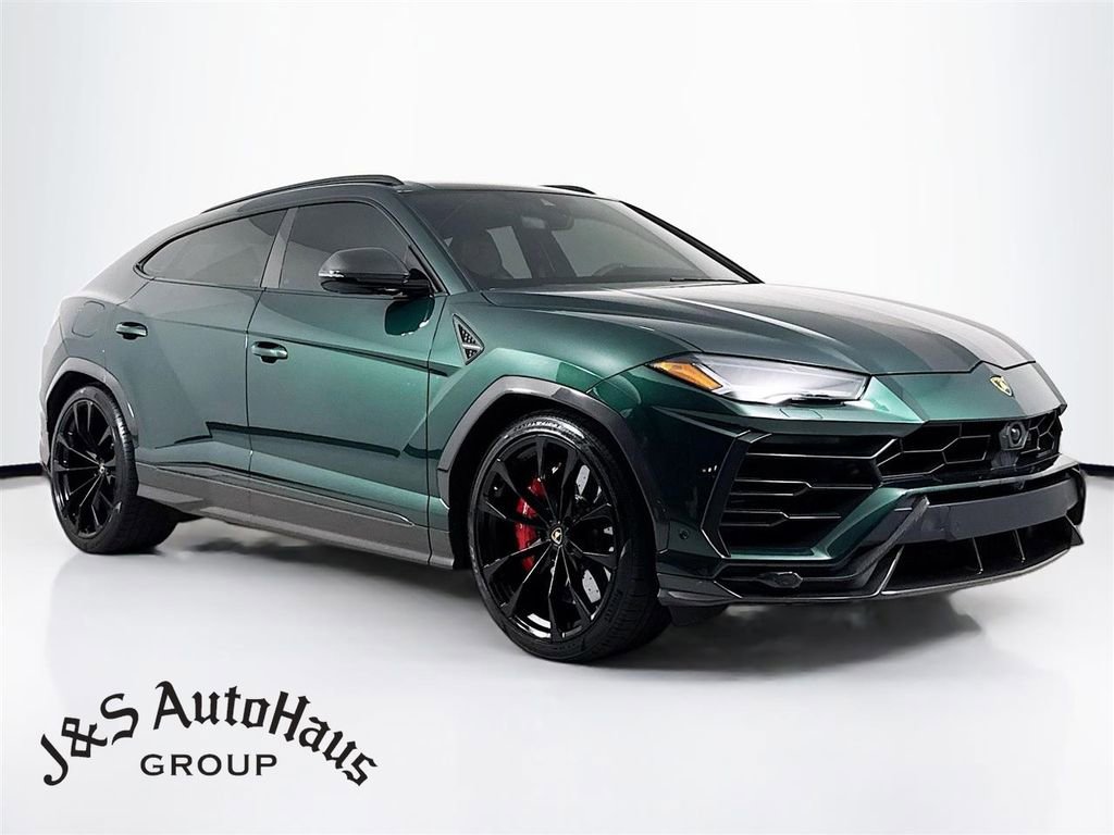 Used 2022 Lamborghini Urus