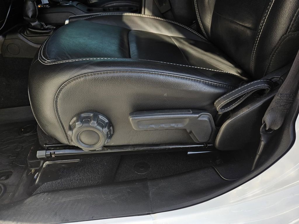 Used 2020 Jeep Gladiator Overland image 28