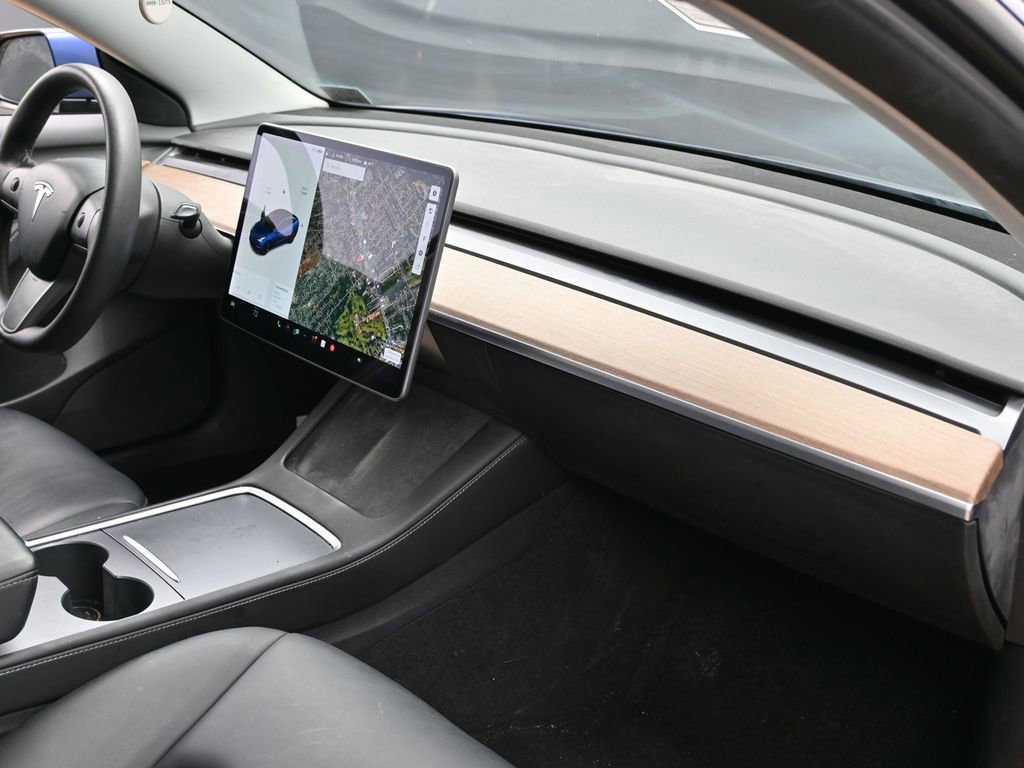 Used 2021 Tesla Model 3 Standard Range Plus image 38