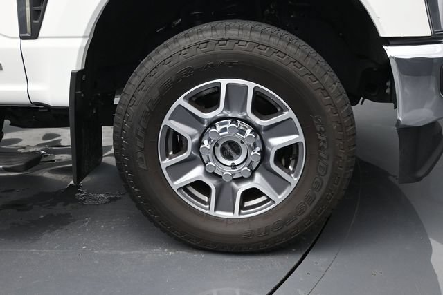 Used 2024 Ford F250 Lariat w/ Lariat Ultimate Package AWD/4WD image 36