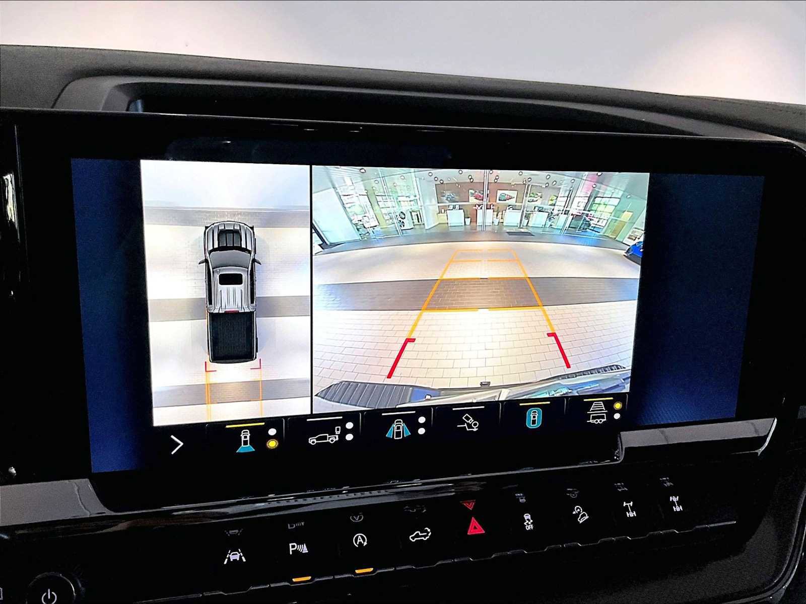 Used 2022 Chevrolet Silverado 1500 ZR2 w/ Technology Package image 28