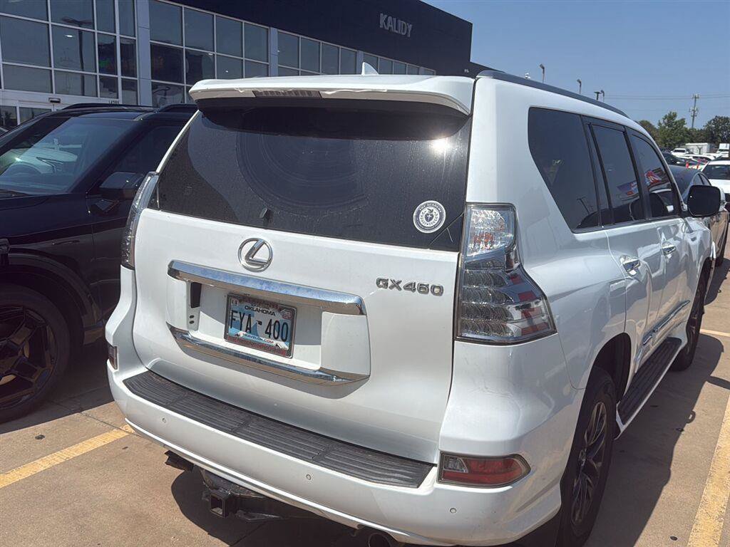 Used 2017 Lexus GX 460 Premium AWD/4WD image 9