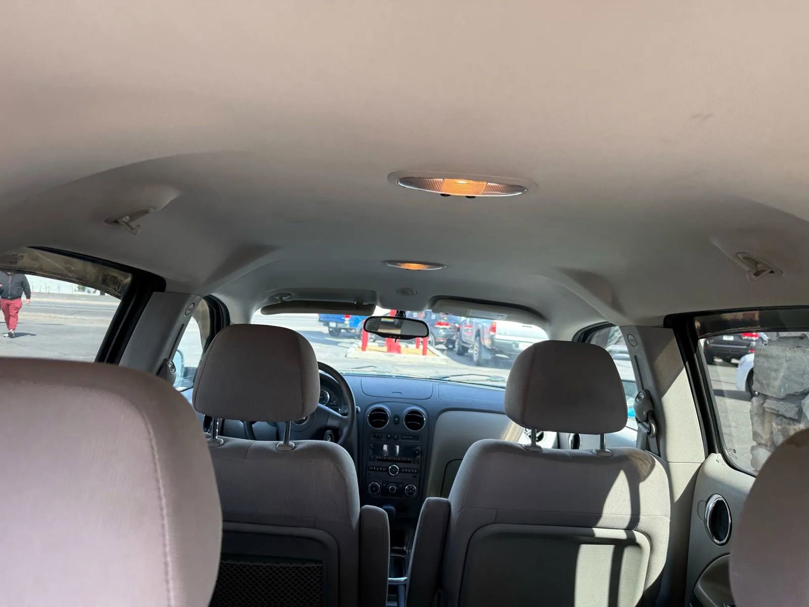 Used 2010 Chevrolet HHR LT image 8