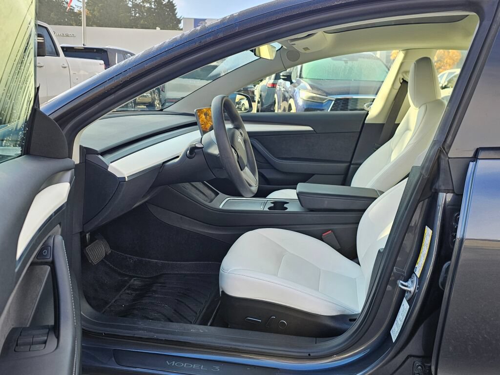 Used 2023 Tesla Model 3 Long Range AWD/4WD image 17