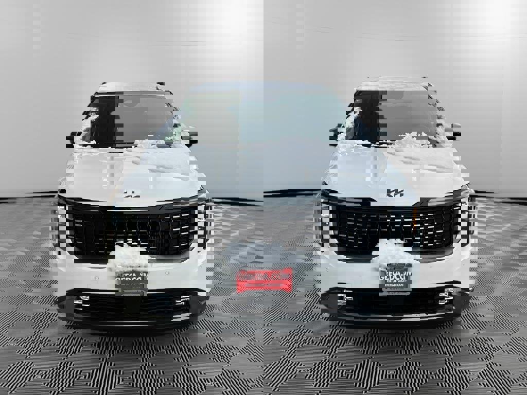 New 2026 Kia Carnival SX image 2