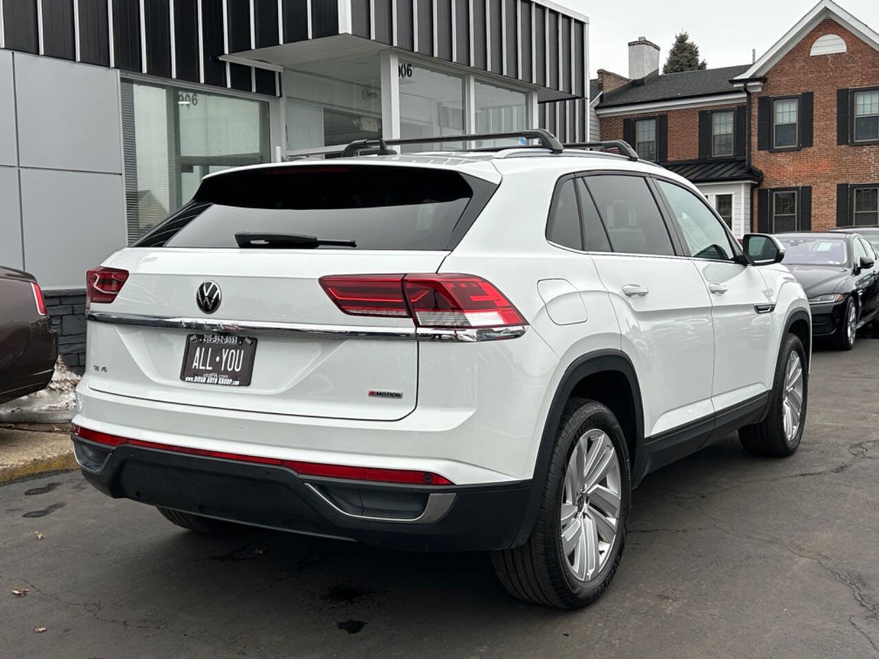 Used 2020 Volkswagen Atlas Cross Sport SE image 7