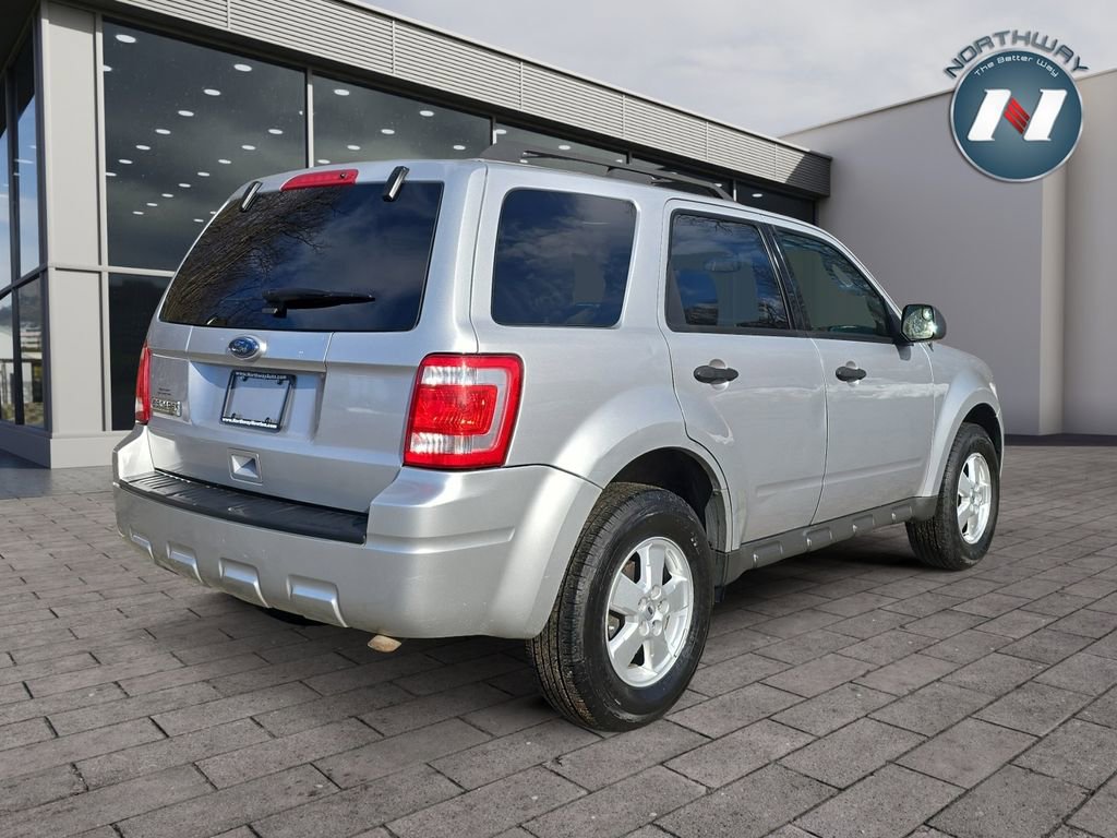 Used 2010 Ford Escape XLT FWD image 5