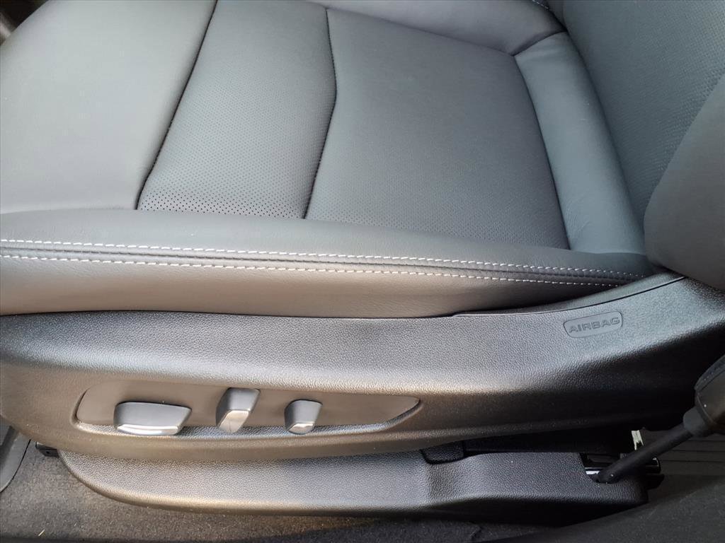 New 2025 Cadillac XT5 Premium Luxury w/ Technology Package image 11