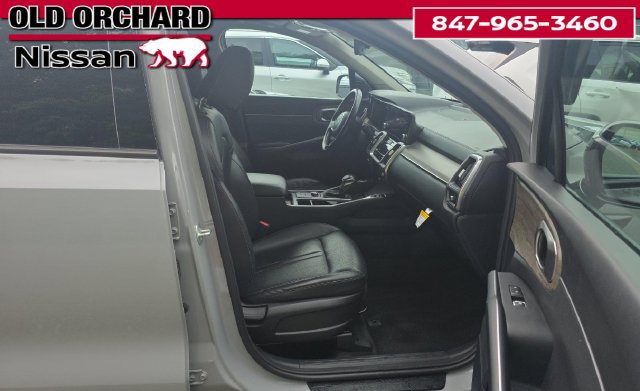 Used 2023 Kia Sorento S w/ Panoramic Sunroof Package AWD/4WD image 8