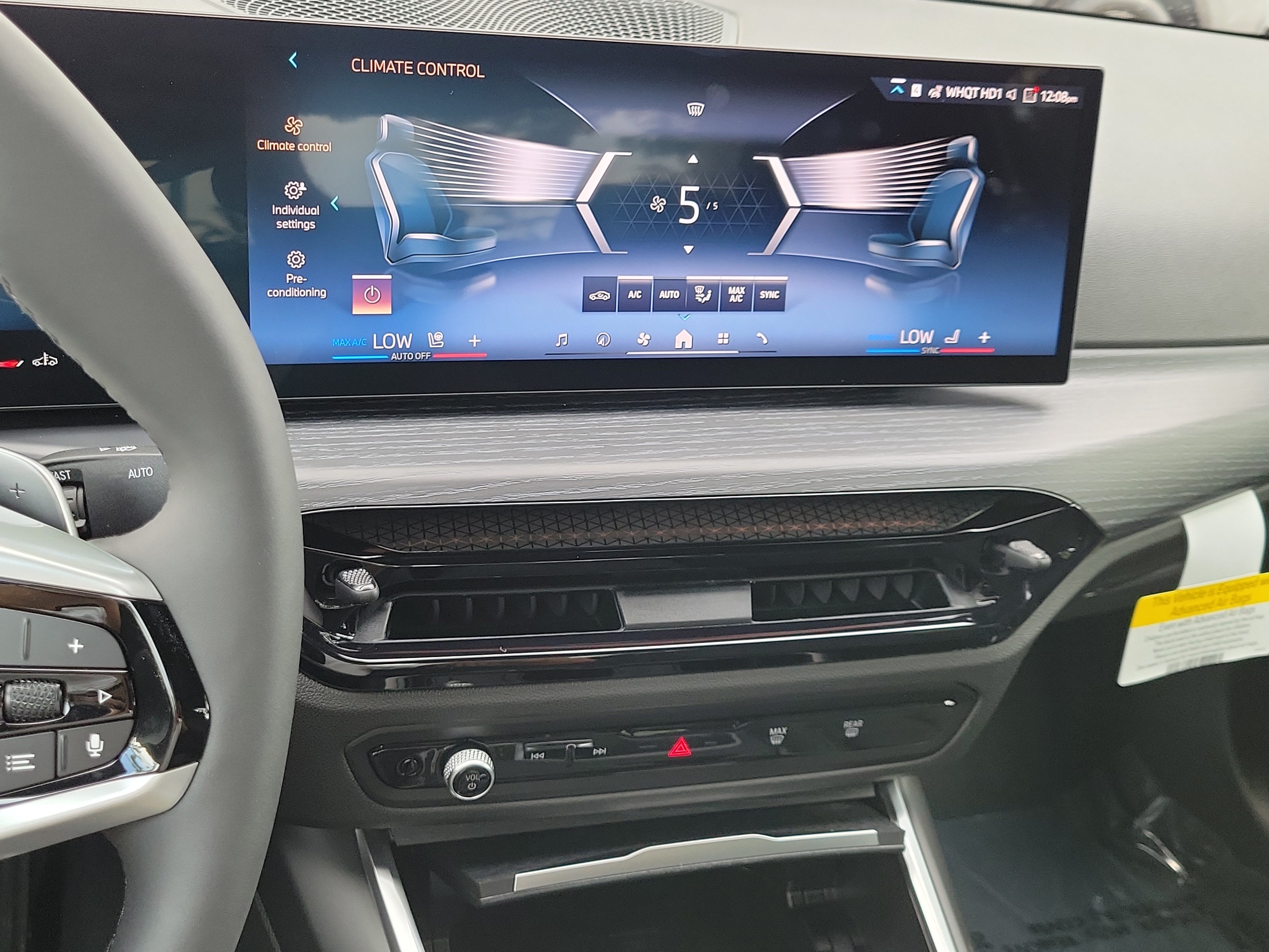 New 2026 BMW 330i Sedan w/ Convenience Package RWD image 22