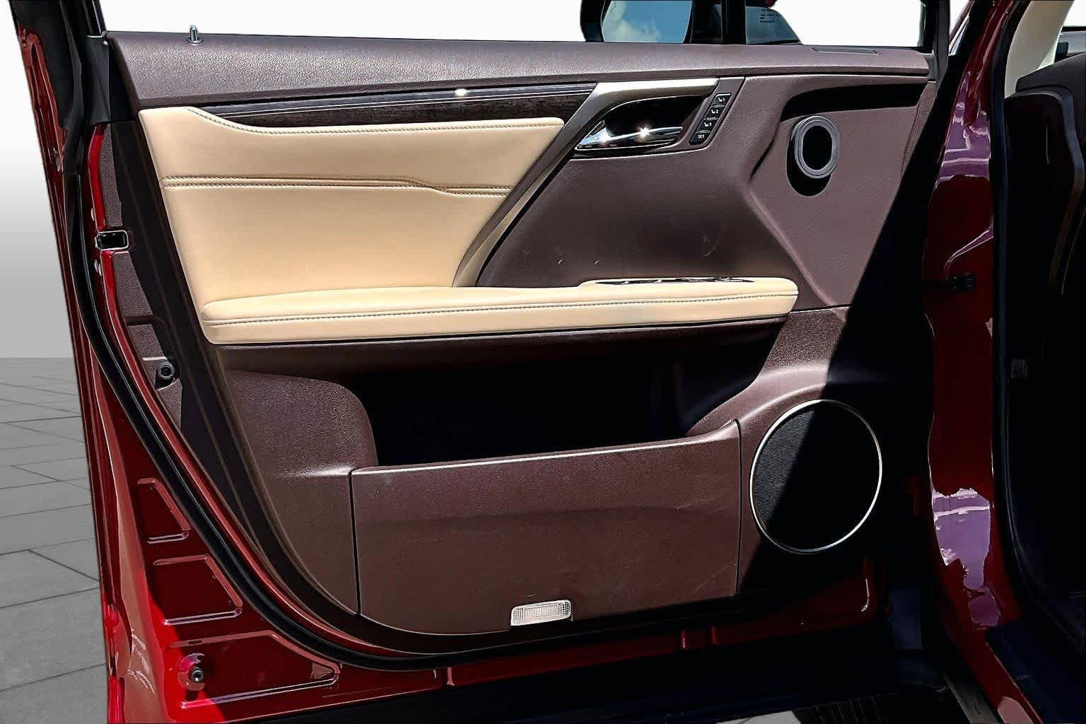 Used 2018 Lexus RX 450h AWD w/ Luxury Package image 22