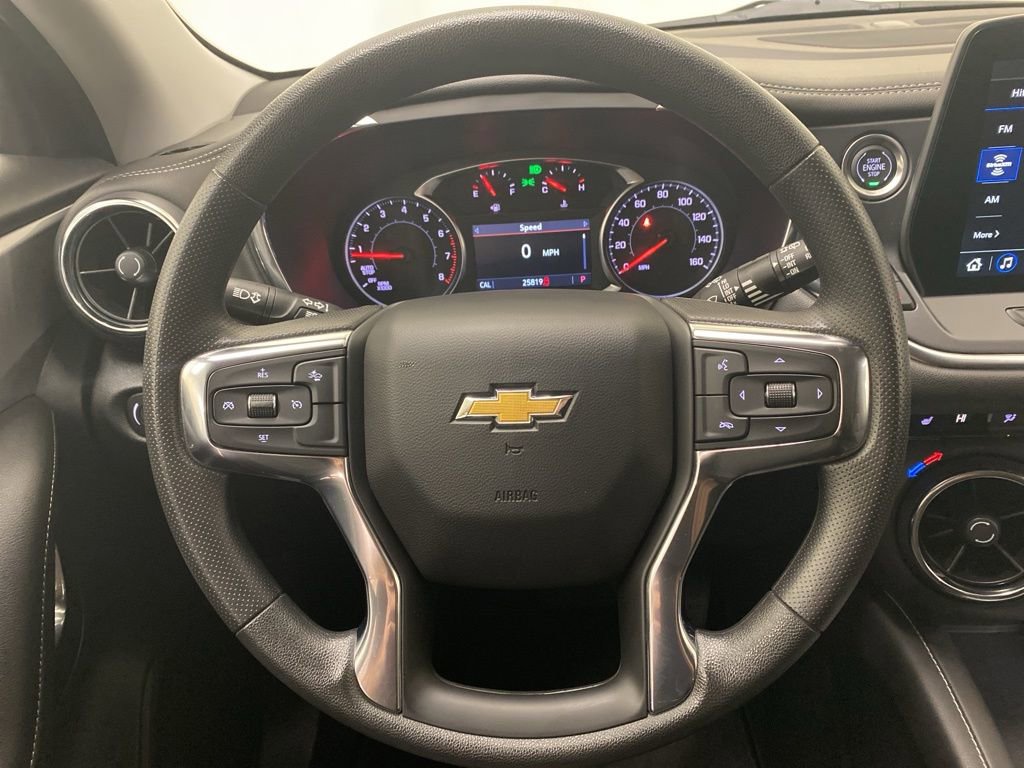 Used 2025 Chevrolet Blazer LT image 22